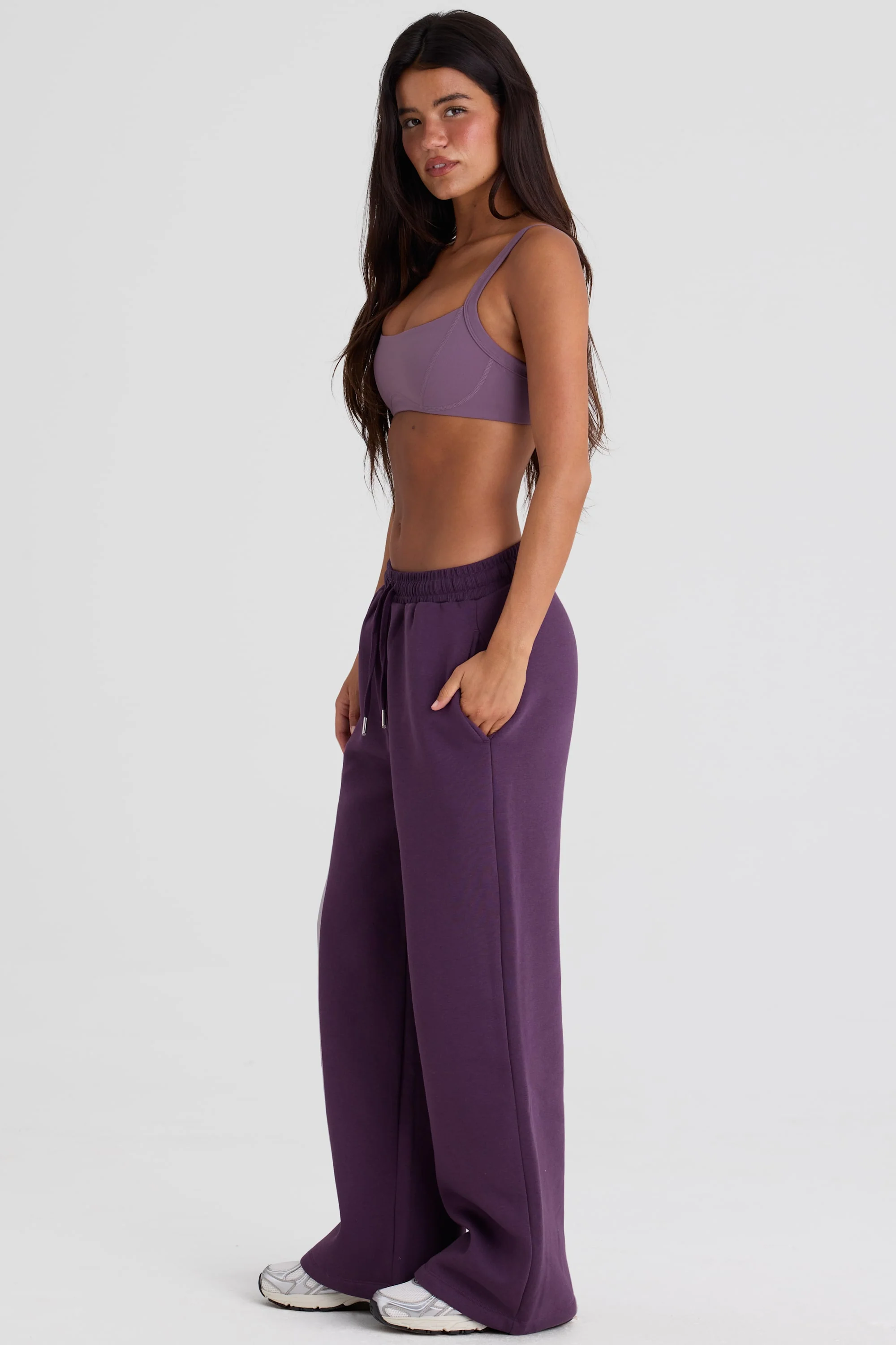 Brushed Jersey Wide-Leg Joggers in Plum - Image 2